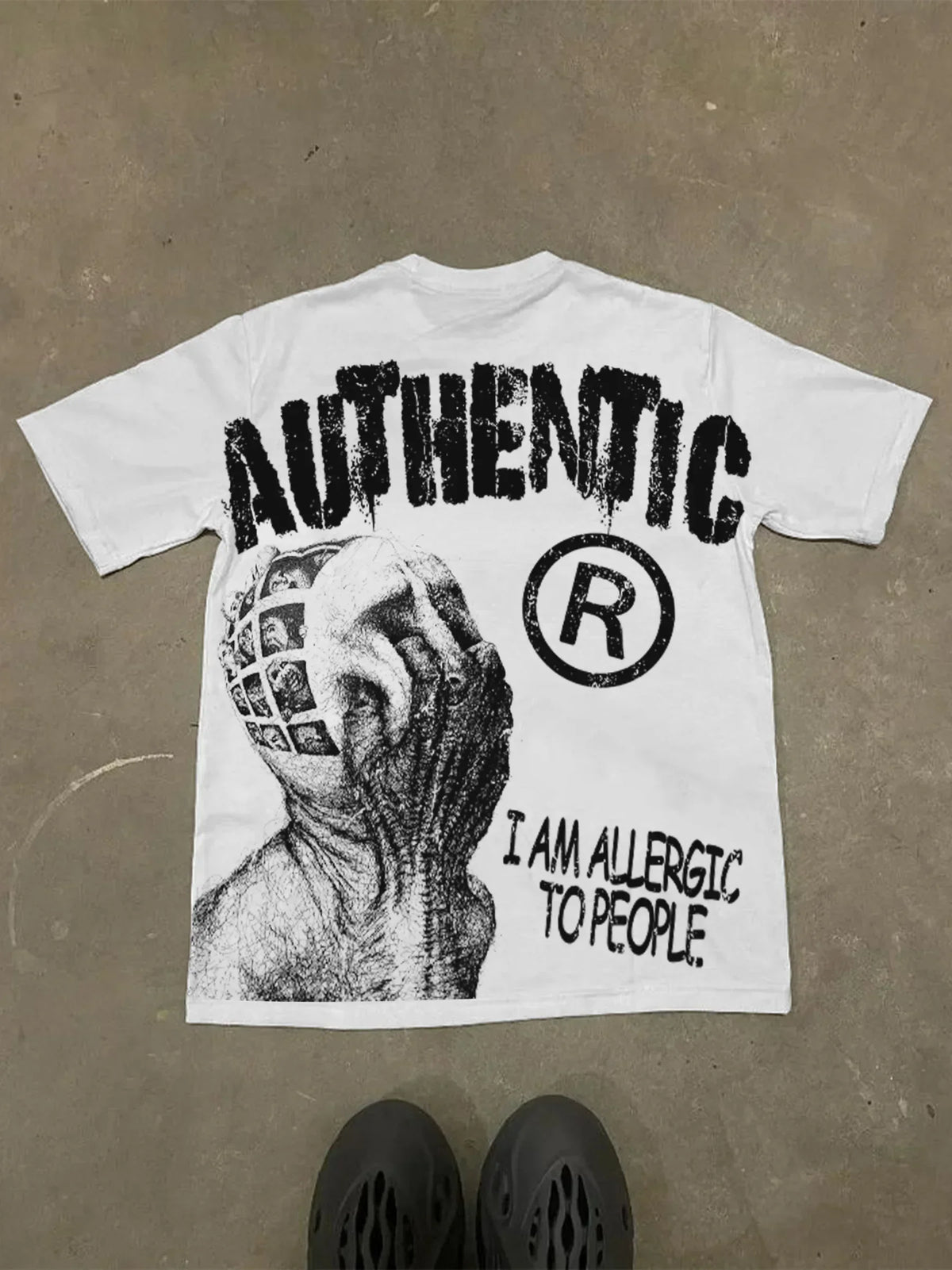 Graphic T-shirt  Oversized