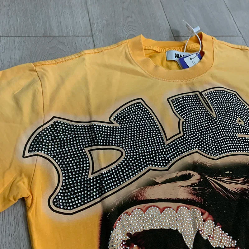 Streetwear Rhinestone Letter Print Yellow T-shirt Men Woman Fashion Retro Shinning Diamond loose casual Oversized Hip Hop Tees