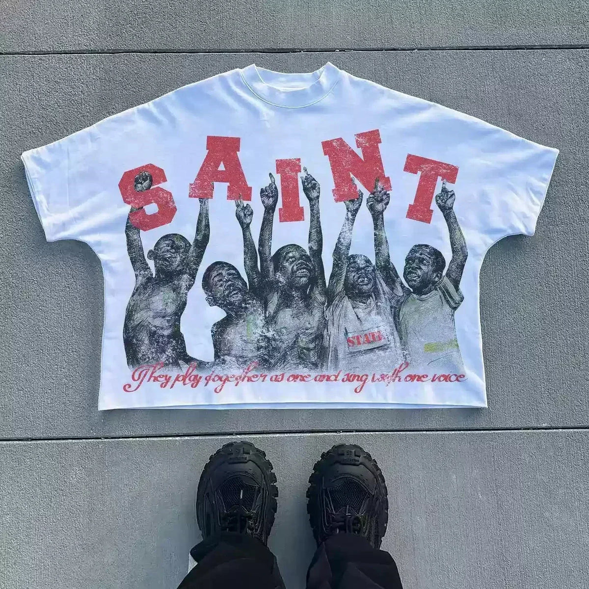 Graphic T-shirt  Oversized