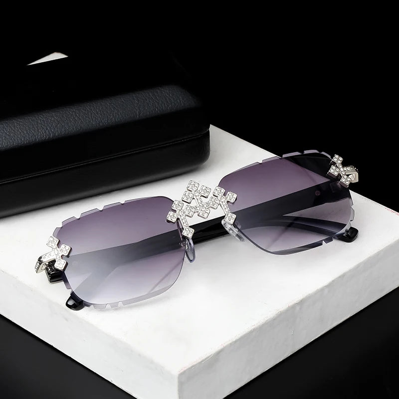 2025 Fashion Square UV400 Sun Glasses