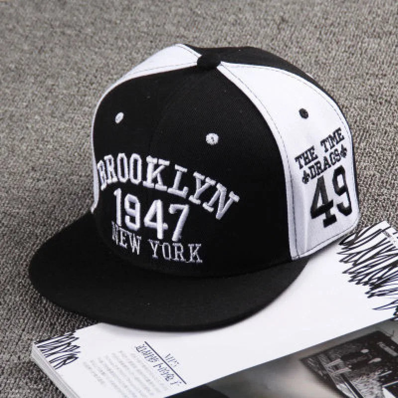 Youth Hip Hop Flat Brim Baseball Cap Outdoor Street Dance Hat for Men Fashion Snapback Adjustable Breathable Cotton