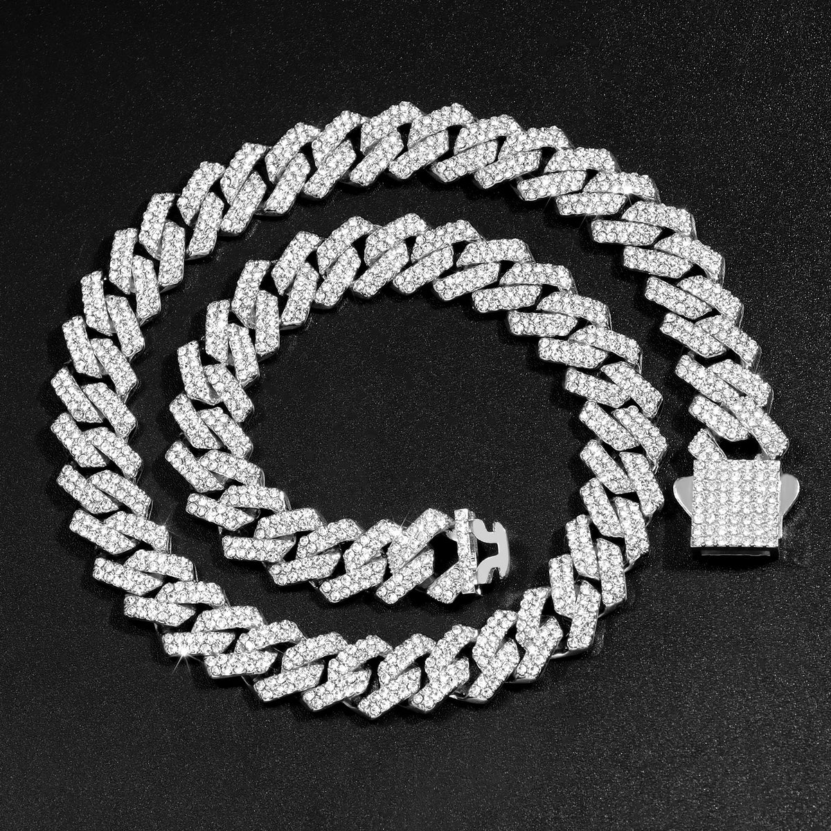 Iced out Cuban link chain 14MM